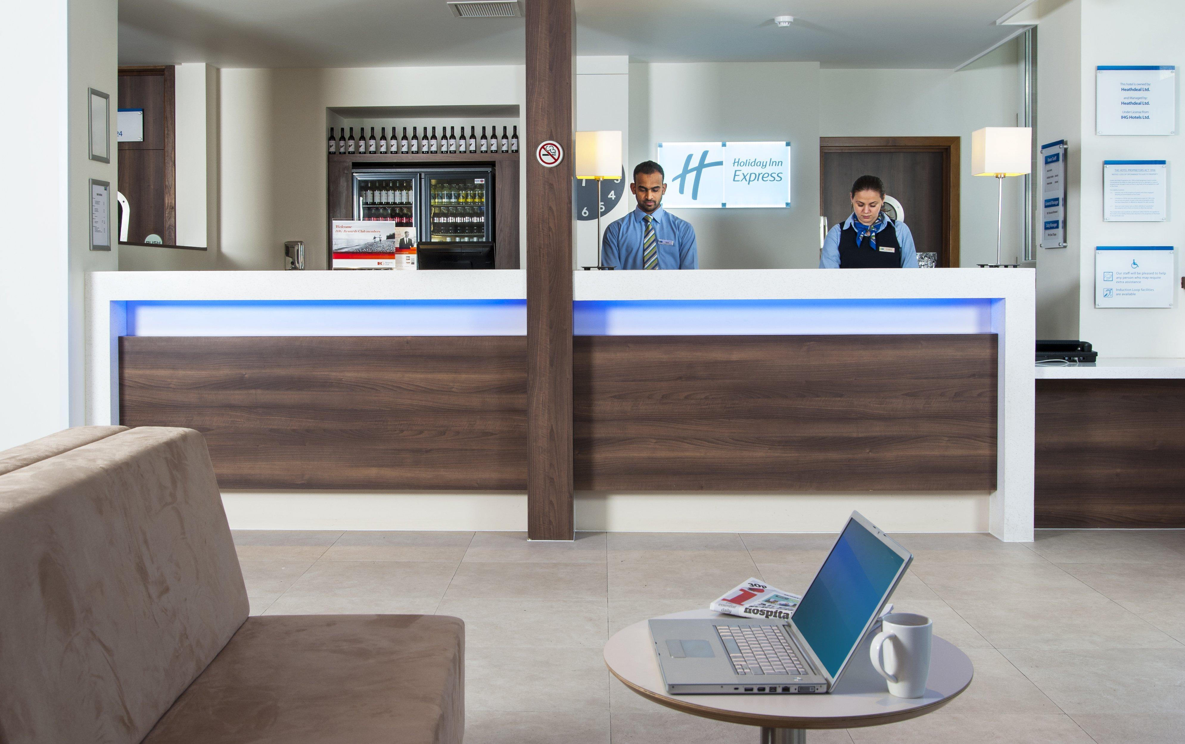 Holiday Inn Express London - Vauxhall Nine Elms Exterior foto