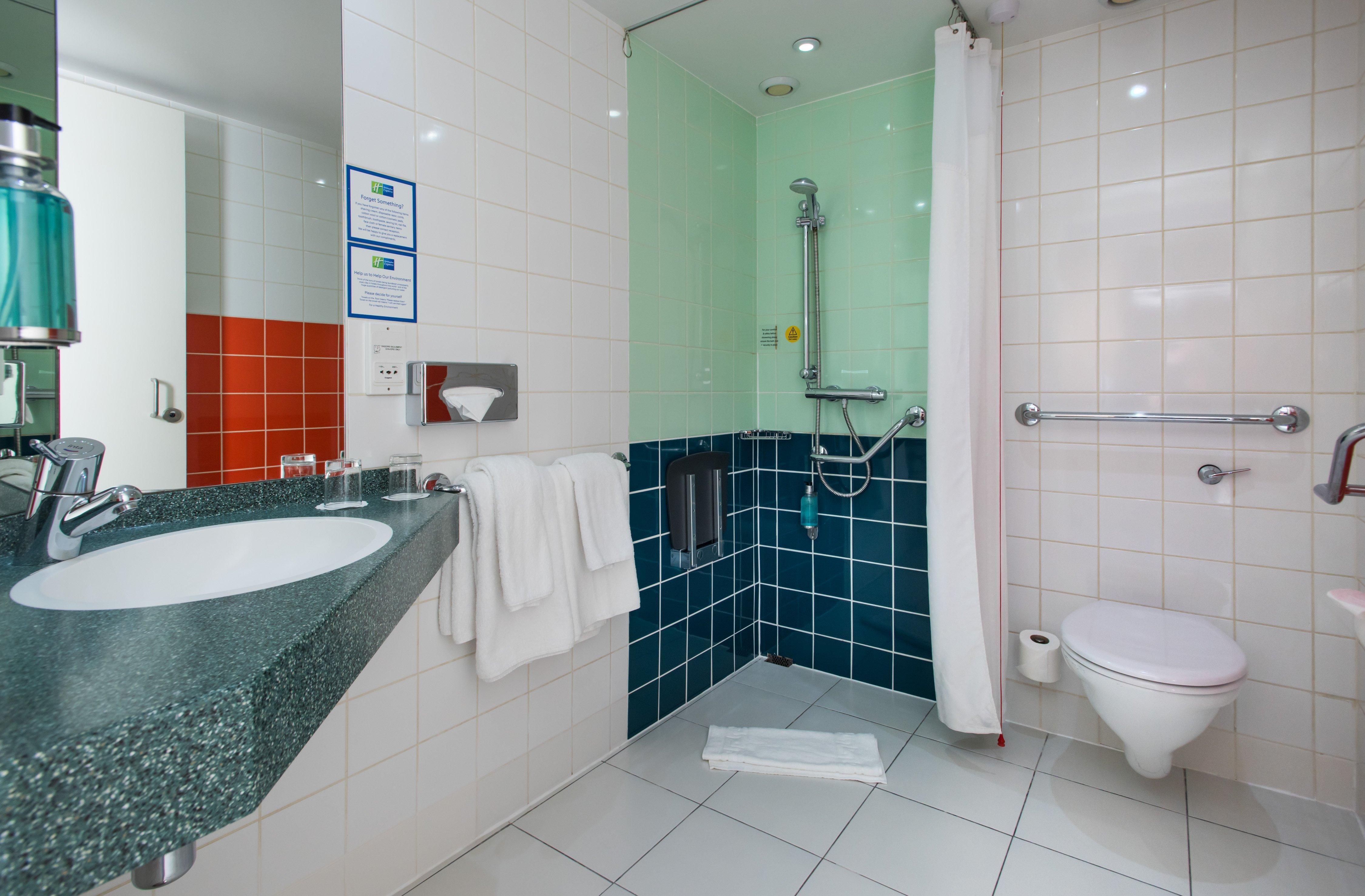 Holiday Inn Express London - Vauxhall Nine Elms Exterior foto
