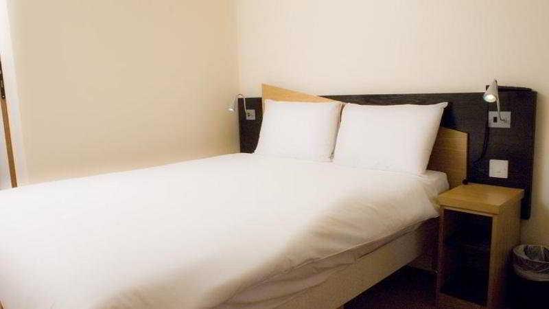 Holiday Inn Express London - Vauxhall Nine Elms Habitación foto