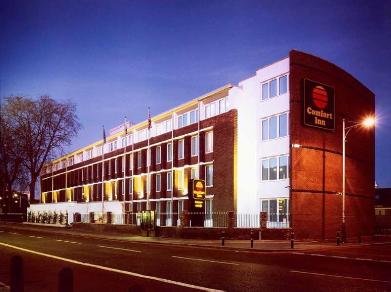 Holiday Inn Express London - Vauxhall Nine Elms Exterior foto